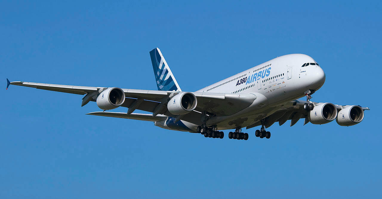 Ein Airbus A380 in der Luft